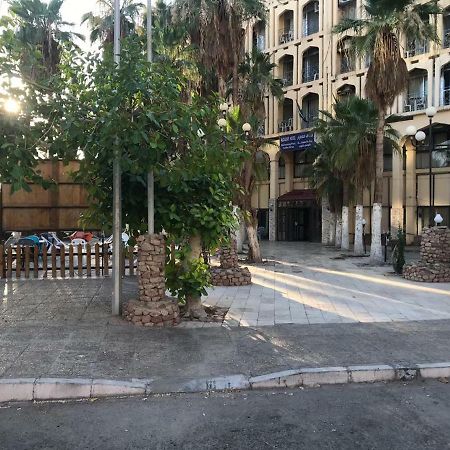 Aqaba Qazar Hotel Luaran gambar